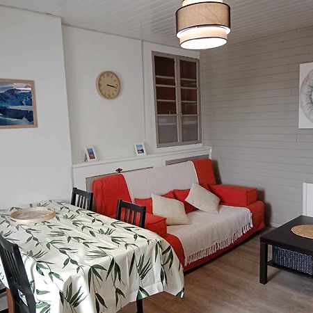 Charmant Appartement Au Centre De Bagnères-de-Bigorre Exterior foto
